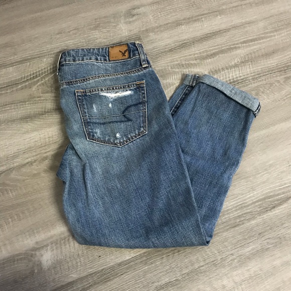 SOLD - AE boyfriend jeans - Picture 2 of 4
